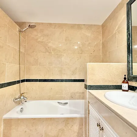 Sea Breeze Luxury Hacienda Elviria - Eaw Homes *