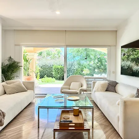Sea Breeze Luxury Hacienda Elviria - Eaw Homes Lejlighed