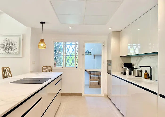 Sea Breeze Luxury Hacienda Elviria - Eaw Homes * Marbella