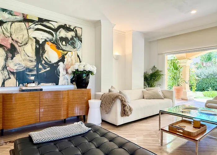 Sea Breeze Luxury Hacienda Elviria - Eaw Homes *