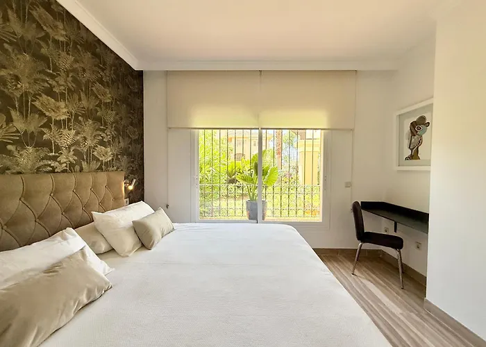 Sea Breeze Luxury Hacienda Elviria - Eaw Homes *
