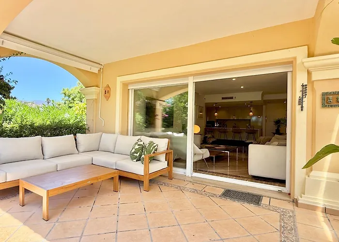 Apartamento Sea Breeze Luxury Hacienda Elviria - Eaw Homes