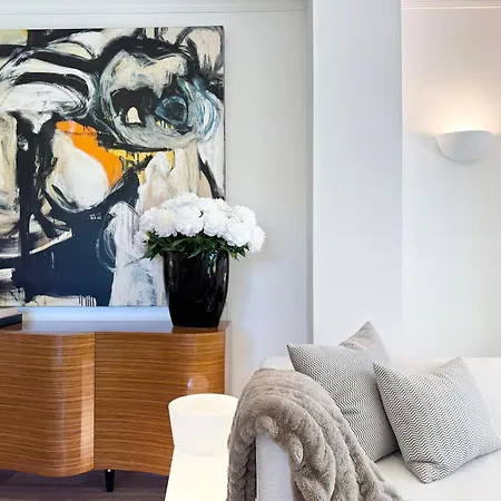 Apartment Sea Breeze Luxury Hacienda Elviria - Eaw Homes *