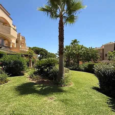 Apartment Sea Breeze Luxury Hacienda Elviria - Eaw Homes Marbella